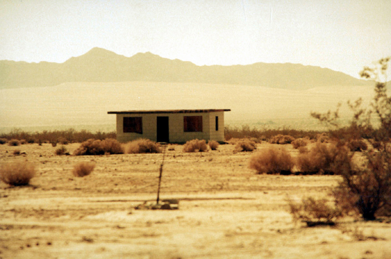 desert house